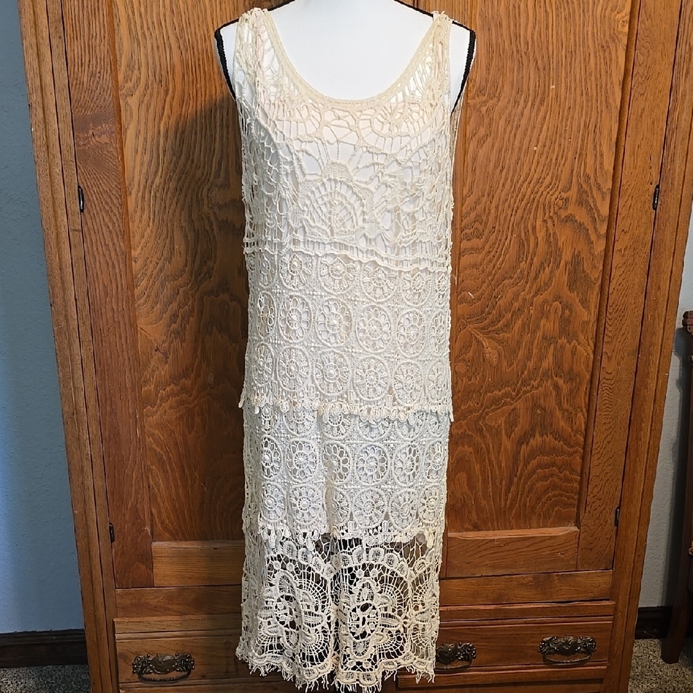 Pinky Cream Sheath Midi Dress Sleeveless Scoop Neck